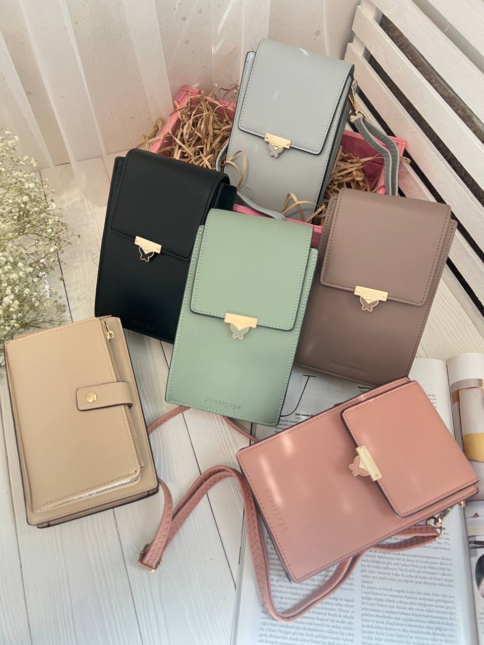 کیف پاسپورتی دوشی میلیا | مینی بگ زنانه کیف پاسپورتی دوشی میلیا | مینی بگ زنانه