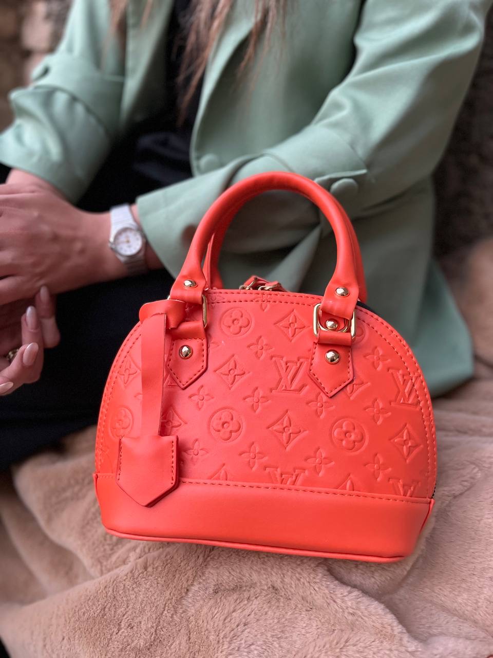 کیف دوشی دستی ویلو | کیف زنانه سایز متوسط کیف دوشی دستی ویلو | کیف زنانه سایز متوسط