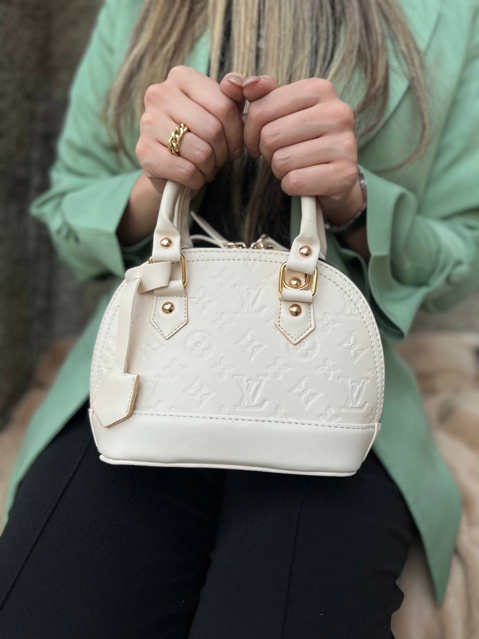 کیف دوشی دستی ویلو | کیف زنانه سایز متوسط کیف دوشی دستی ویلو | کیف زنانه سایز متوسط