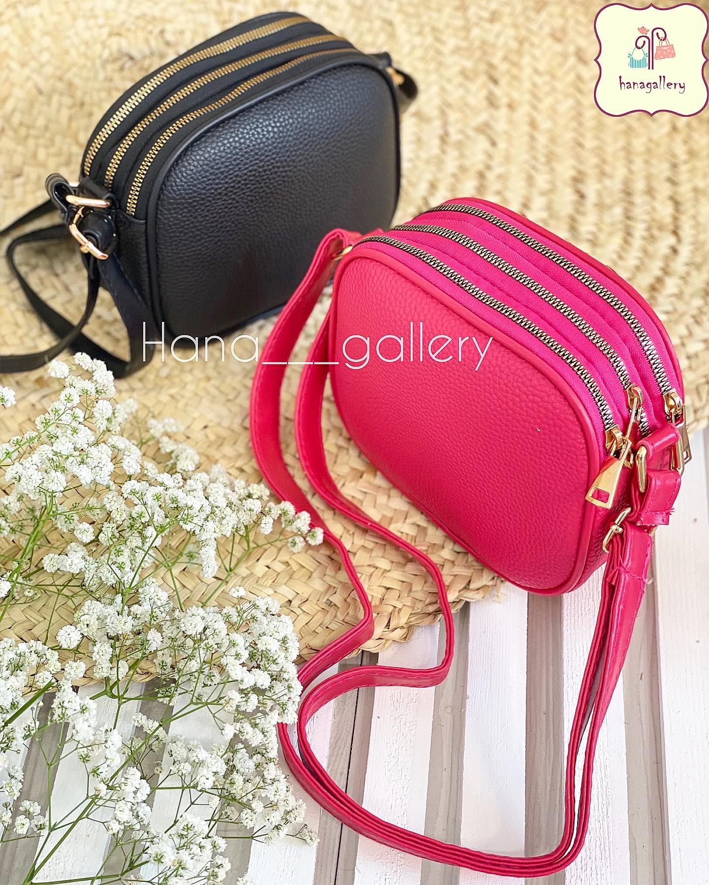 کیف پاسپورتی دوشی زنانه