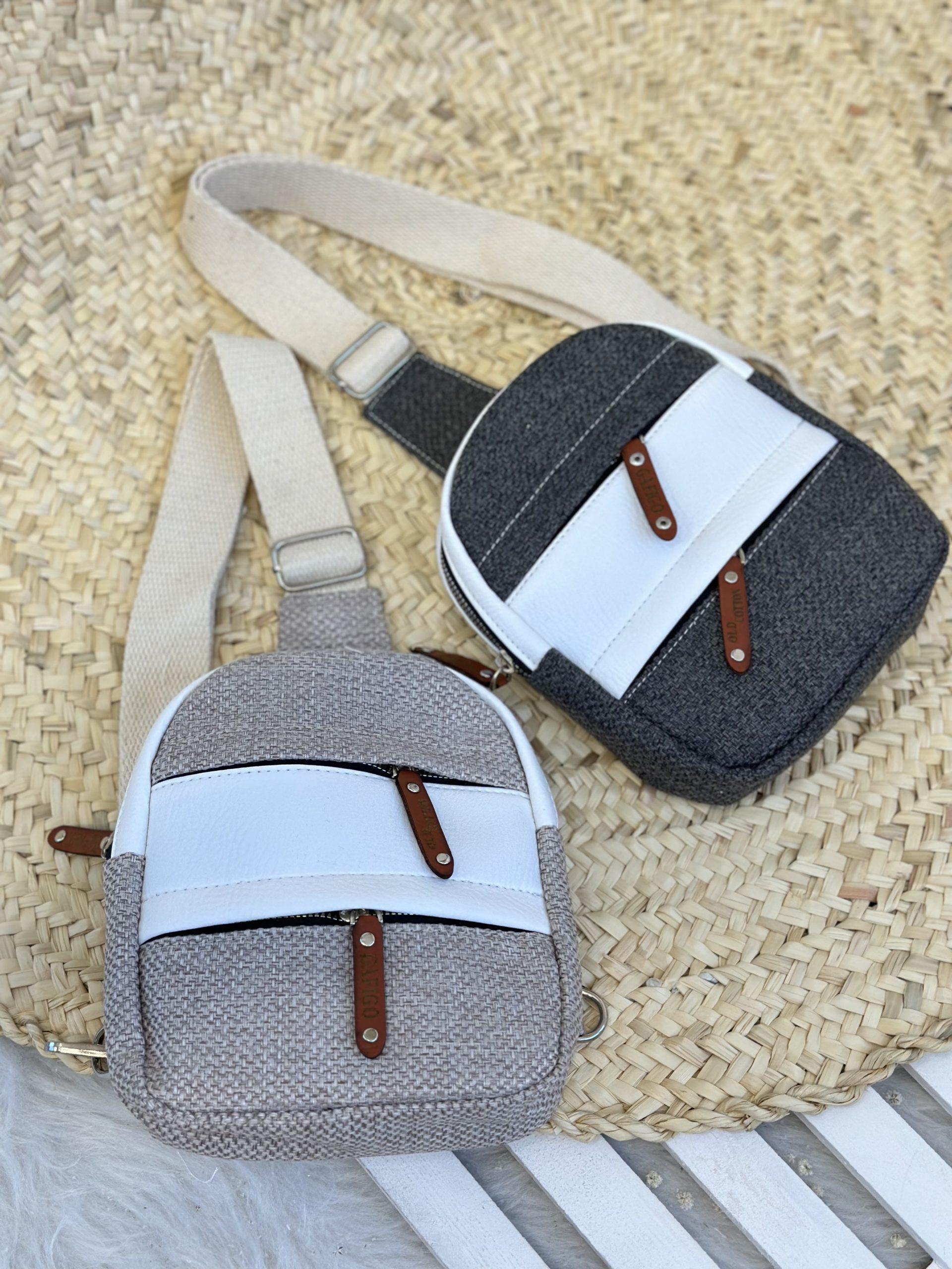 کیف پاسپورتی دوشی زنانه