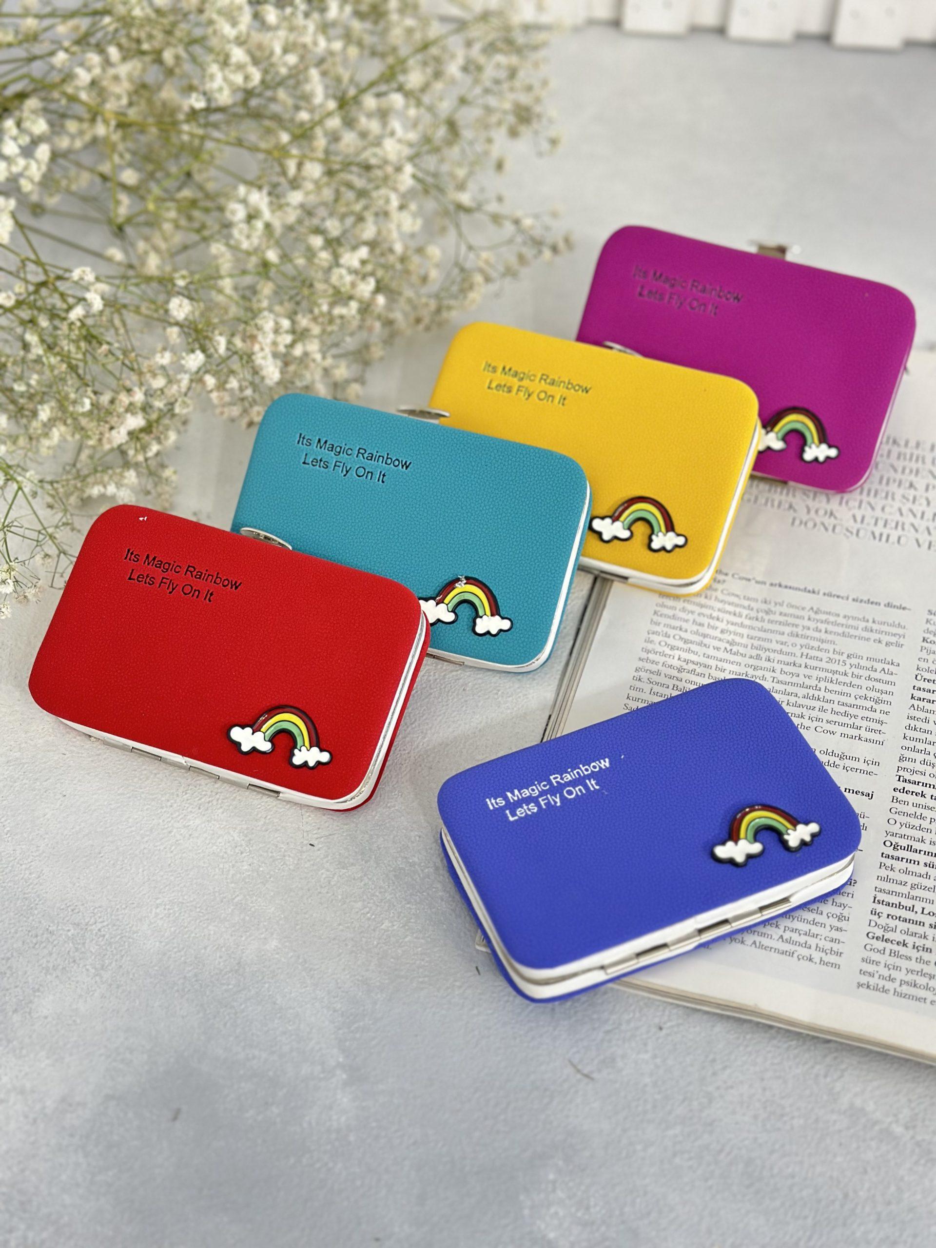 جاکارتی دخترانه