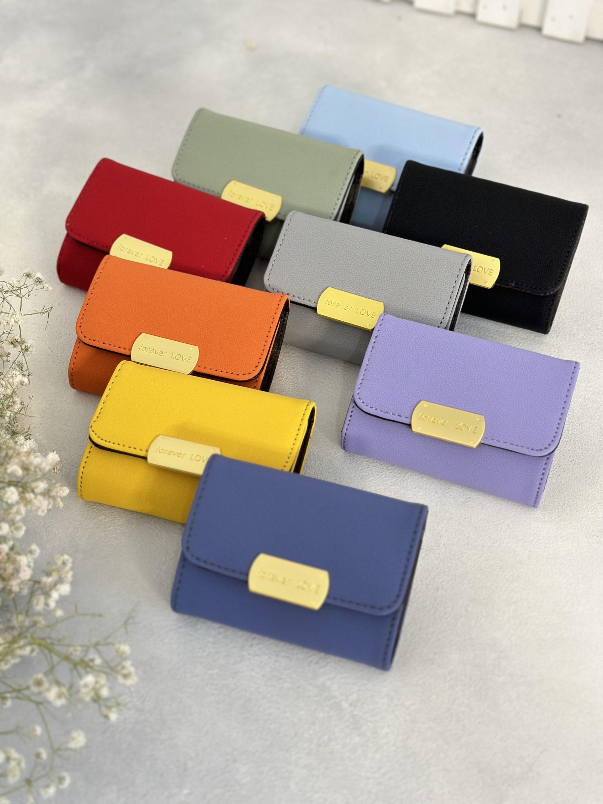 جاکارتی زنانه