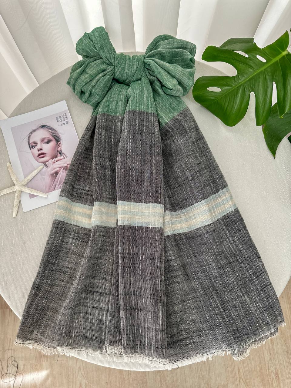 شال نخی سبز