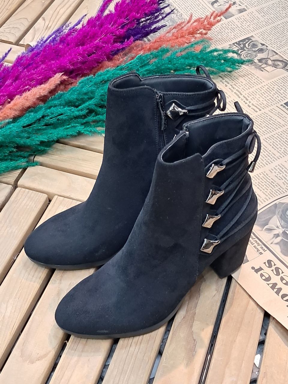 مدل کفش نیم بوت دخترانه شیک