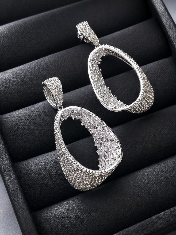 گوشواره جواهری میکا